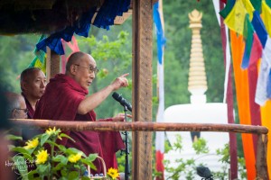Aber auch spirituelle Führer wie der Dalai Lama lassen sich das Festival nicht entgehen. 